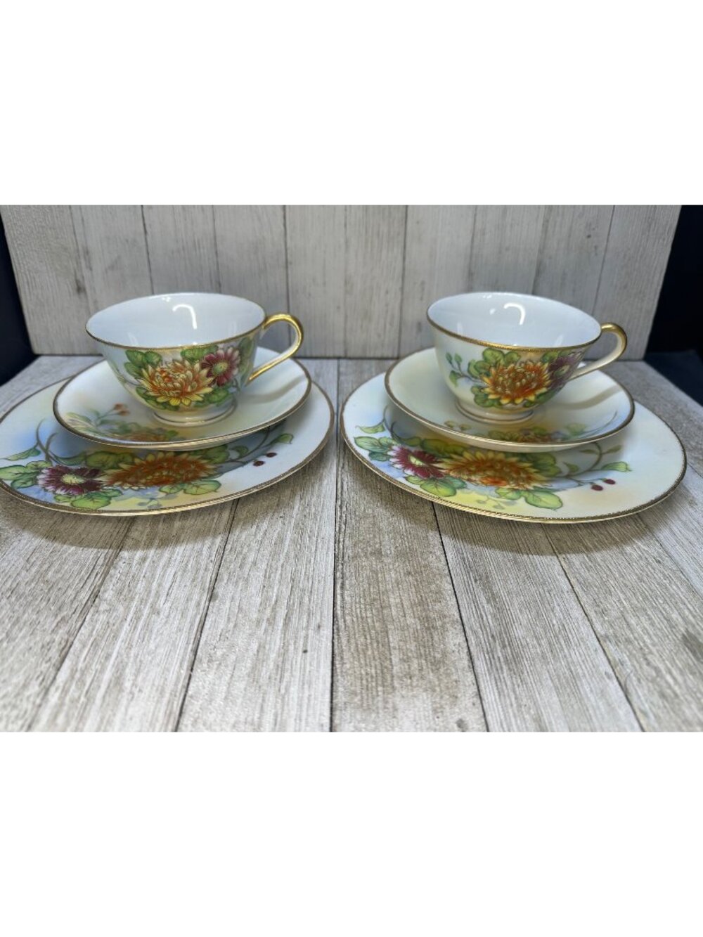 Vintage Shofu China Tea Cups & Saucers Floral Design Gold Rim Japan - Set of 2